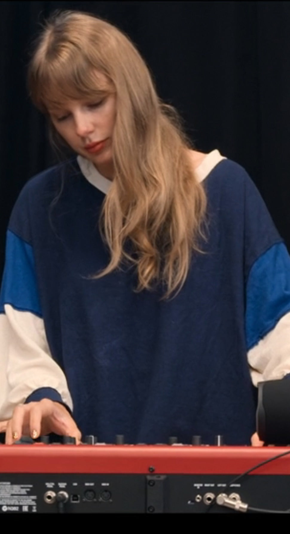 1219_Taylor_Swift_Style_Free_Peo