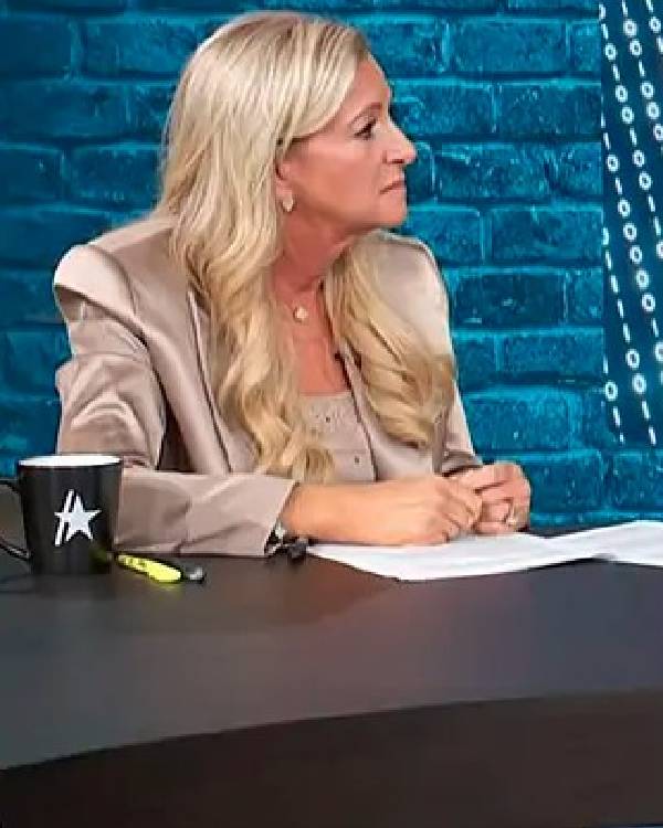 Access Hollywood Alison Triessl Satin Blazer