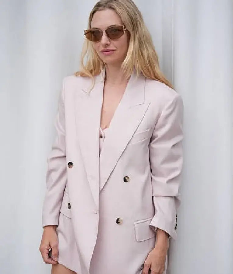 Amanda Seyfried 82nd Venice International Film Festival Pink Blazer
