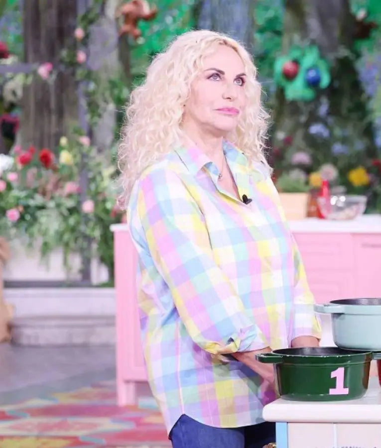 Antonella Clerici È sempre mezzogiorno! Tv Show 2025 Multicolor Shirt