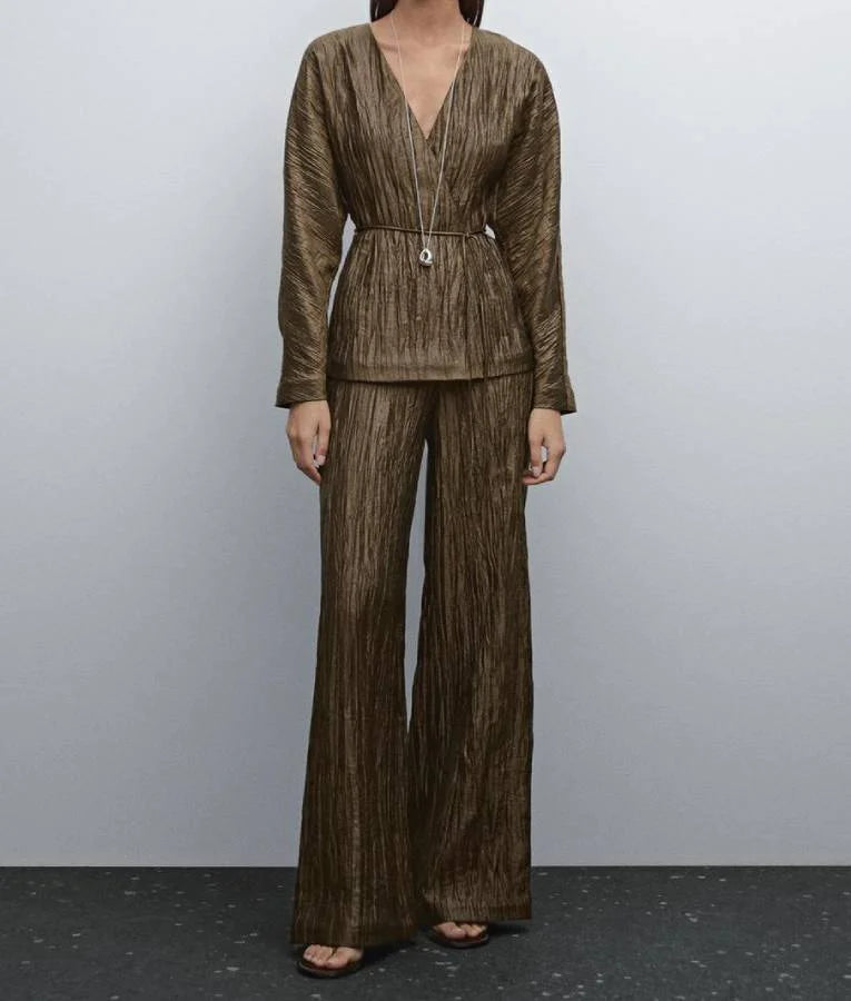 Casados A Primeira Vista S05 Cris Carvalho Metallic Pleated Shirt