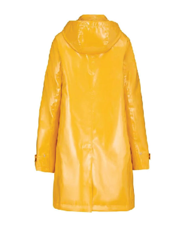 Elsbeth S02 Carrie Preston Yellow Rain Coat