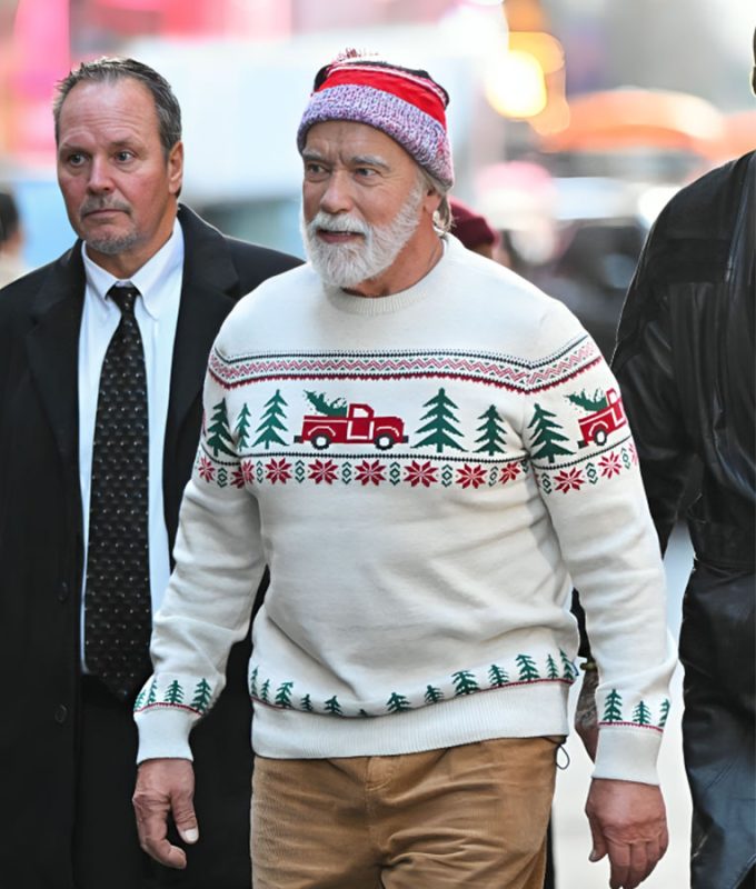Arnold Schwarzenegger The Man With The Bag Sweater