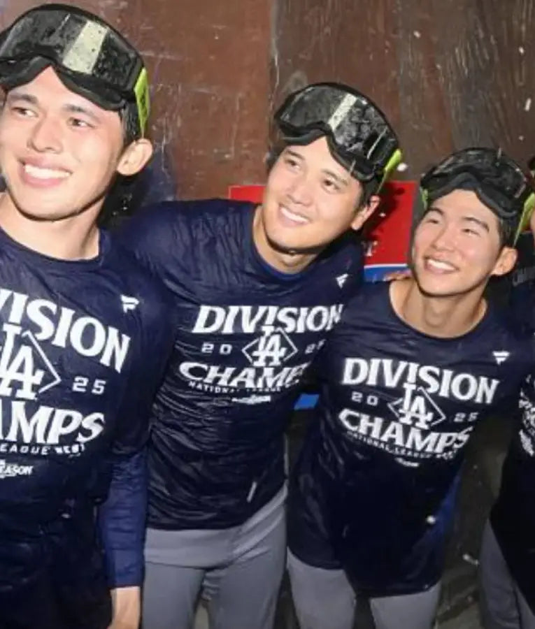 LA Dodgers DIVISION CHAMPS 2025 T-Shirt