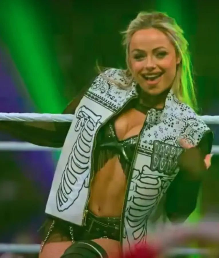 Liv Morgan Daddy dom Vest