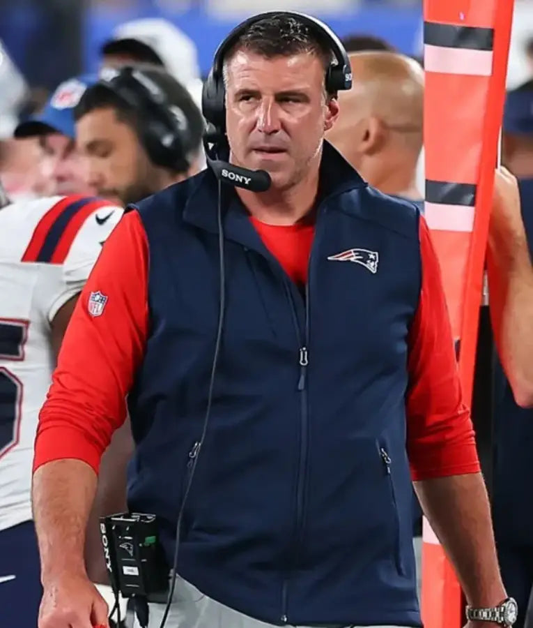 Mike Vrabel Preseason Patriots at Giants Vest