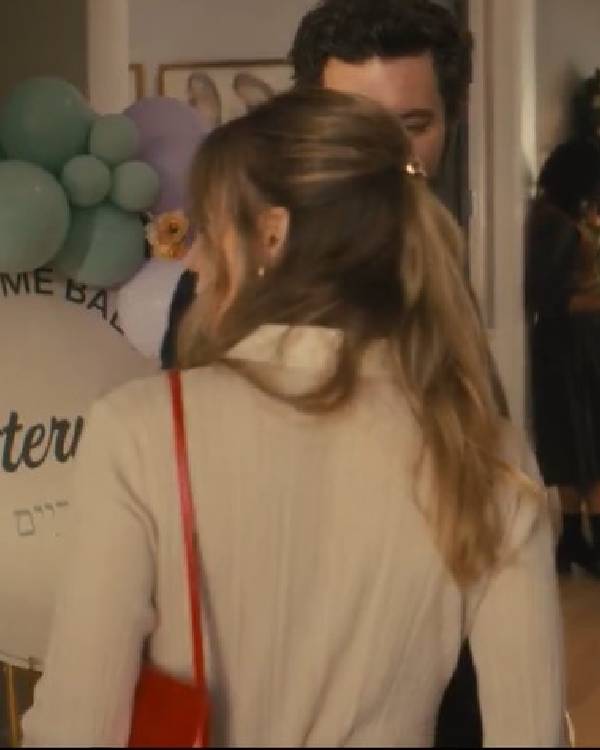 Nobody Wants This S02 Kristen Bell Ribbed Polo Top