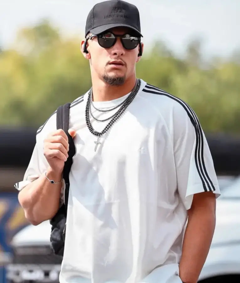 Patrick Mahomes Chiefs vs Eagles White T-Shirt