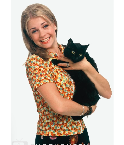 Sabrina The Teenage Witch 2025 Melissa Joan Hart Floral Shirt