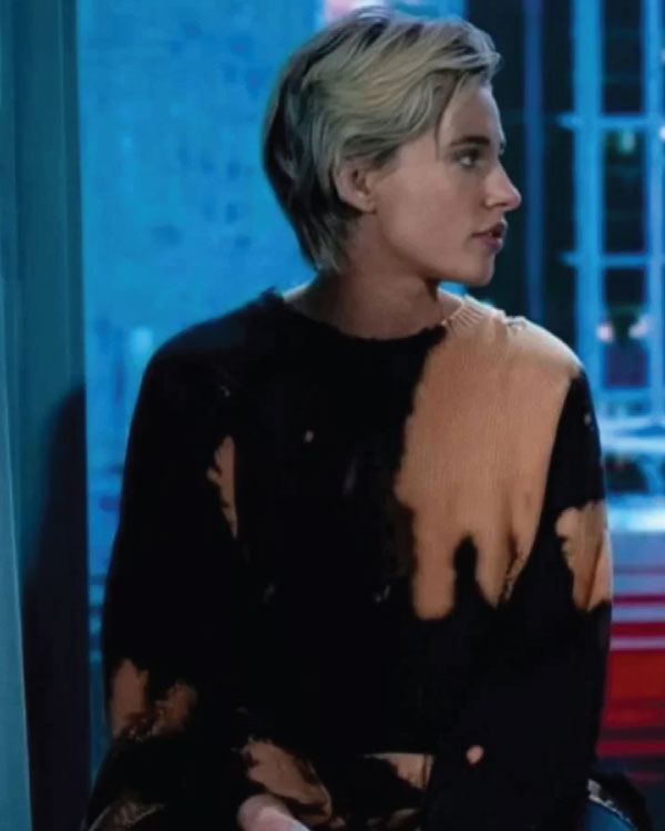 Smile 2 Naomi Scott Sweater