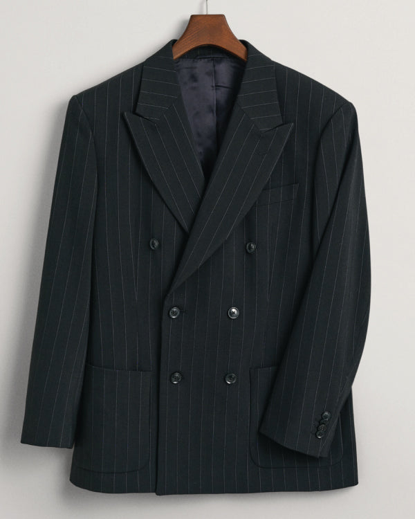 Tayloe-Swift-The-Life-Of-A-Showgirl-Black-Blazer_4ab2c011-64dd-4b83-a6e8-ffcc03cc9c0f