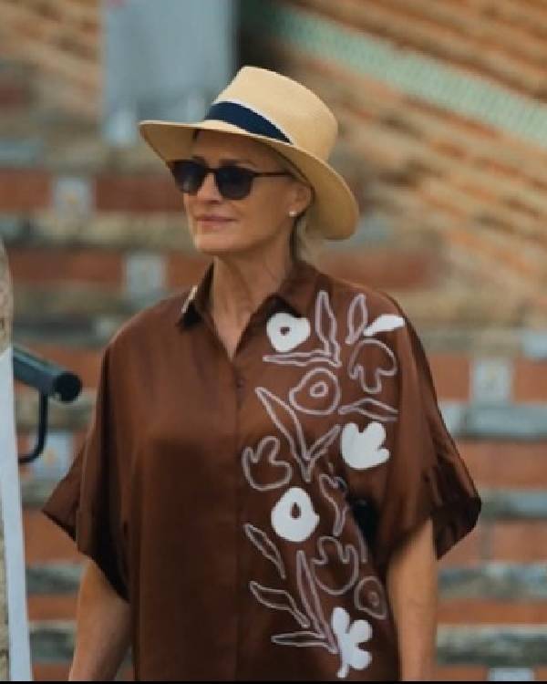 The Girlfriend Robin Wright Brown Floral Shirt