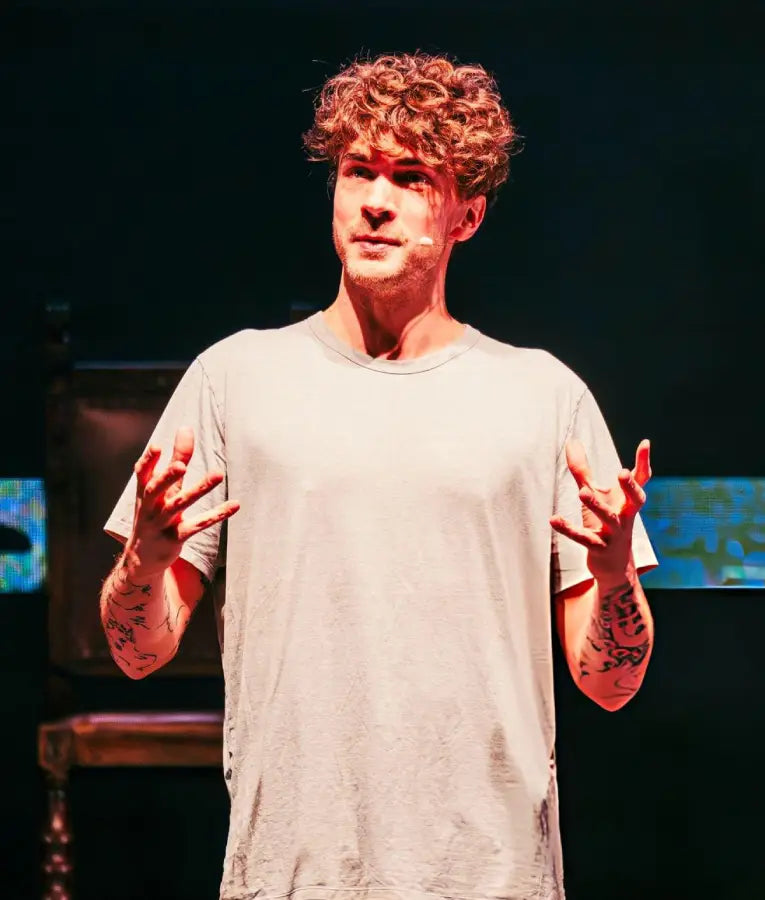 Timon Krause Berlin Magic Show T-shirt