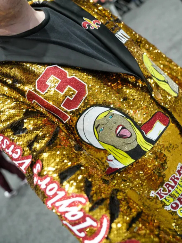 Super Bowl 2025 Taylor Swift Golden Sequined Jacket