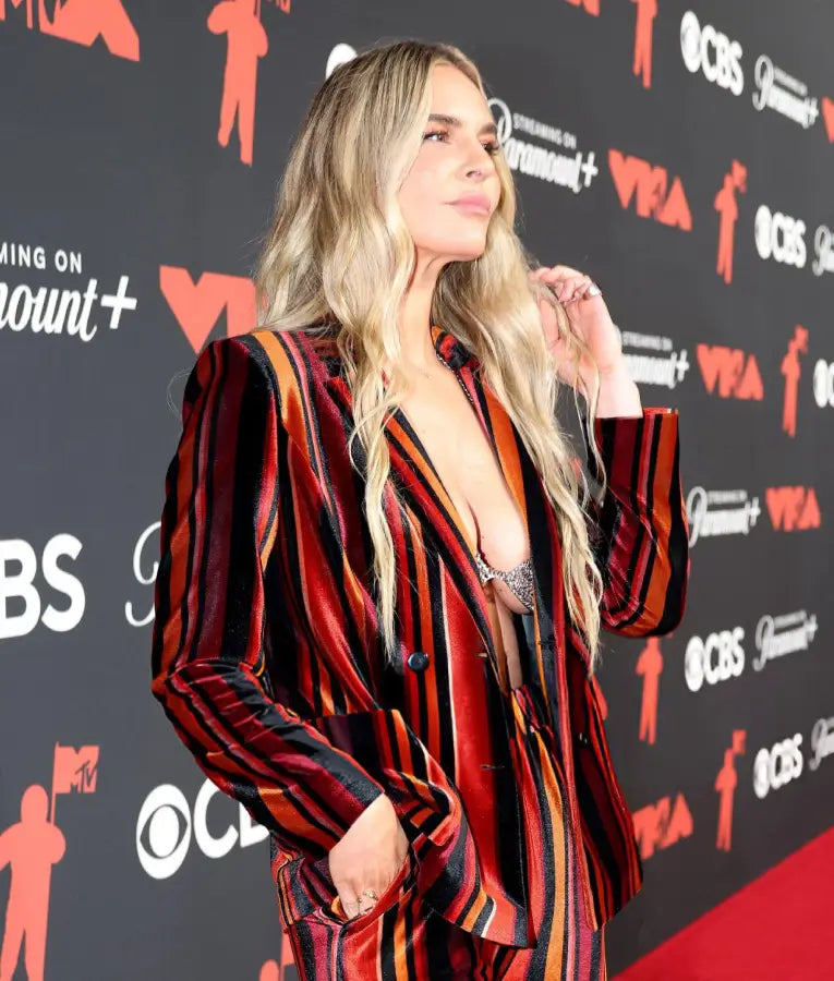 Whitney Phillips 2025 MTV Video Music Awards Velvet Blazer