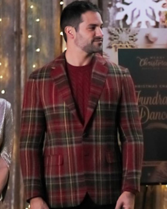 Xmas Brant Daugherty Blazer