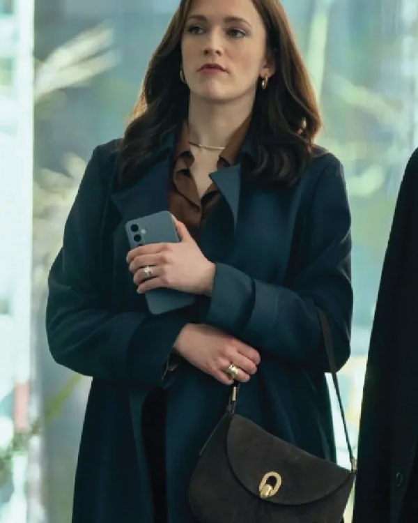 YOU S05 Charlotte Ritchie Coat